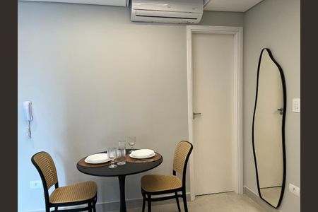 Apartamento à venda com 28m², 1 quarto e sem vaga