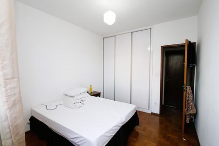 Apartamento à venda com 90m², 3 quartos e sem vagaQuarto 1