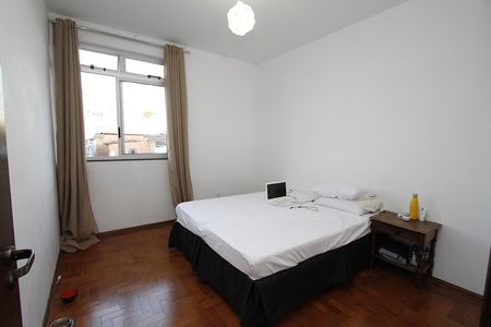 Apartamento à venda com 90m², 3 quartos e sem vagaQuarto 1