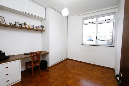 Apartamento à venda com 90m², 3 quartos e sem vagaQuarto 3
