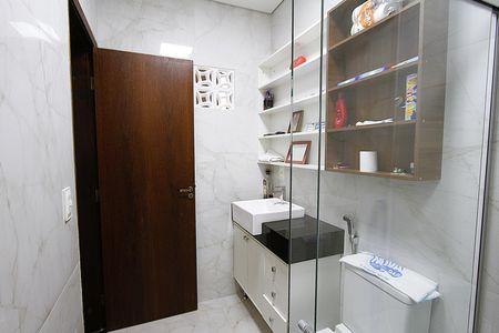 Apartamento à venda com 90m², 3 quartos e sem vagaBanheiro da Suíte