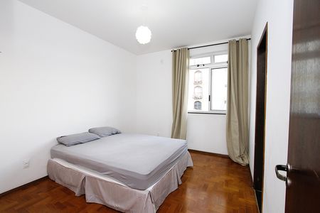 Apartamento à venda com 90m², 3 quartos e sem vagaQuarto 2 - Suíte