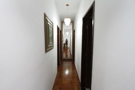 Corredor de apartamento à venda com 3 quartos, 90m² em Padre Eustáquio, Belo Horizonte