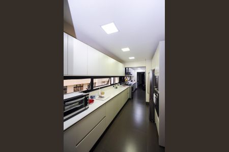 Apartamento à venda com 452m², 4 quartos e 2 vagas
