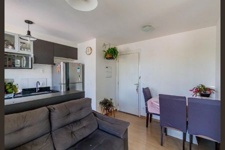 Foto 13 de apartamento à venda com 2 quartos, 42m² em Parque Industrial Tomas Edson, São Paulo