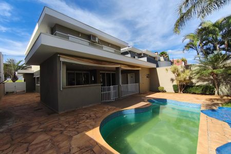 Casa de condomínio para alugar com 242m², 3 quartos e 2 vagasQuintal - Piscina