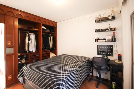 Apartamento para alugar com 90m², 3 quartos e 1 vaga Apartamento para alugar com 90m², 3 quartos e 1 vagaSuíte