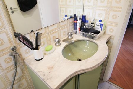 Apartamento para alugar com 90m², 3 quartos e 1 vaga Apartamento para alugar com 90m², 3 quartos e 1 vagaBanheiro da Suíte