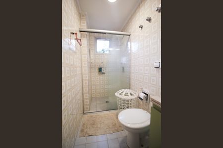 Apartamento para alugar com 90m², 3 quartos e 1 vaga Apartamento para alugar com 90m², 3 quartos e 1 vagaBanheiro da Suíte