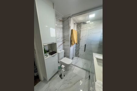 Apartamento à venda com 195m², 3 quartos e 3 vagas Apartamento à venda com 195m², 3 quartos e 3 vagasBanheiro