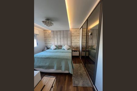Apartamento à venda com 195m², 3 quartos e 3 vagas Apartamento à venda com 195m², 3 quartos e 3 vagasQuarto