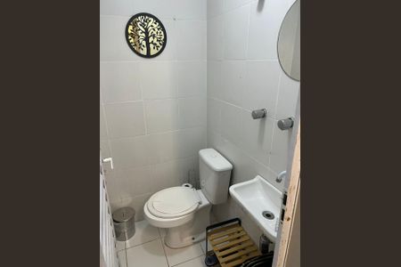 Apartamento à venda com 195m², 3 quartos e 3 vagas Apartamento à venda com 195m², 3 quartos e 3 vagasBanheiro