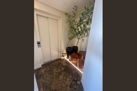 Apartamento à venda com 195m², 3 quartos e 3 vagas