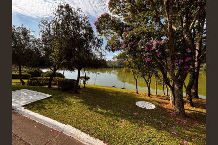 Casa de condomínio à venda com 560m², 5 quartos e 4 vagas Casa de condomínio à venda com 560m², 5 quartos e 4 vagasLago