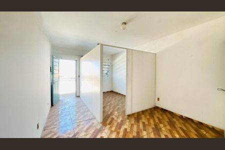 Studio para alugar com 25m², 1 quarto e sem vaga Studio para alugar com 25m², 1 quarto e sem vagaSala / Cozinha