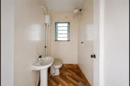Studio para alugar com 25m², 1 quarto e sem vaga Studio para alugar com 25m², 1 quarto e sem vagaBanheiro