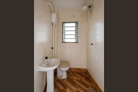 Studio para alugar com 25m², 1 quarto e sem vaga Studio para alugar com 25m², 1 quarto e sem vagaBanheiro