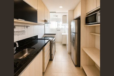 Cozinha de apartamento para alugar com 2 quartos, 81m² em Jardim das Colinas, São José dos Campos