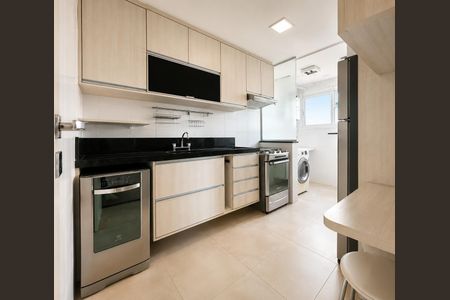 Cozinha de apartamento para alugar com 2 quartos, 81m² em Jardim das Colinas, São José dos Campos