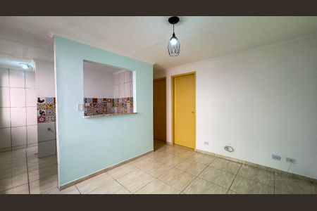 Sala de apartamento para alugar com 2 quartos, 50m² em Jardim Imbé, São Paulo