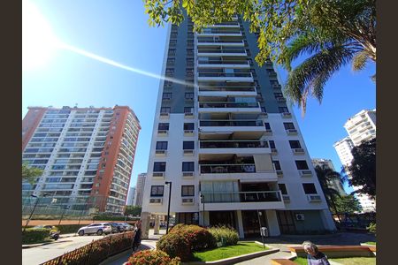 Fachada de apartamento para alugar com 3 quartos, 110m² em Barra da Tijuca, Rio de Janeiro