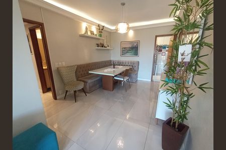 Apartamento para alugar com 110m², 3 quartos e 1 vaga Apartamento para alugar com 110m², 3 quartos e 1 vagaSala
