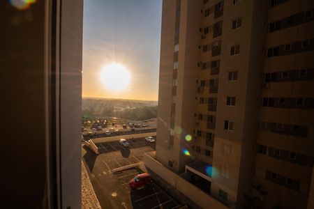 Vista Quarto 01 de apartamento para alugar com 2 quartos, 50m² em Palmeiras, Belo Horizonte