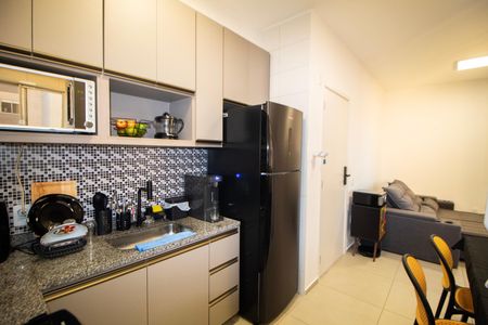 Cozinha  de apartamento para alugar com 2 quartos, 50m² em Palmeiras, Belo Horizonte