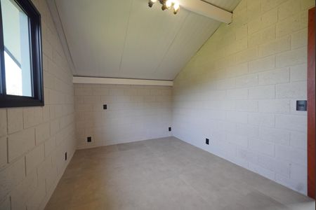 Demi-Suíte 1 de casa para alugar com 2 quartos, 81m² em Campeche Central, Florianópolis