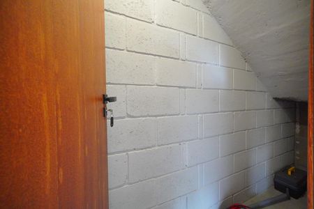 Casa para alugar com 81m², 2 quartos e 2 vagasDepósito