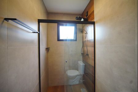 Casa para alugar com 81m², 2 quartos e 2 vagasBanheiro da Demi-Suíte 1e2