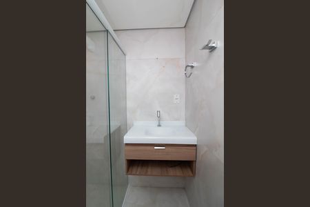 Banheiro de serviço de casa de condomínio para alugar com 3 quartos, 90m² em Jardim Testae, Guarulhos