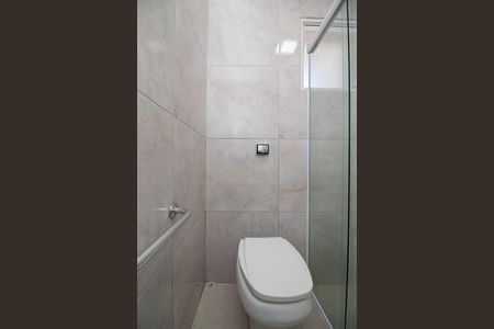 Casa de condomínio para alugar com 90m², 3 quartos e 2 vagas Casa de condomínio para alugar com 90m², 3 quartos e 2 vagasBanheiro 2