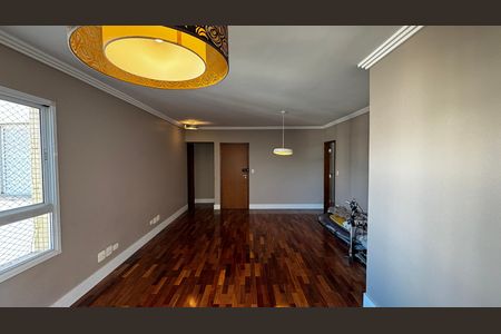 Apartamento à venda com 130m², 3 quartos e 3 vagas Apartamento à venda com 130m², 3 quartos e 3 vagasSala