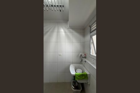 Apartamento à venda com 130m², 3 quartos e 3 vagas Apartamento à venda com 130m², 3 quartos e 3 vagasÁrea de Serviço
