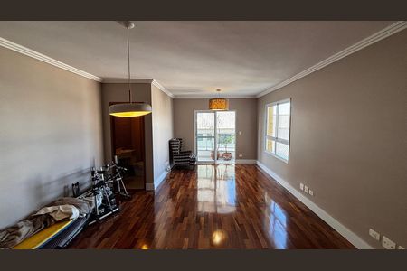 Apartamento à venda com 130m², 3 quartos e 3 vagas Apartamento à venda com 130m², 3 quartos e 3 vagasSala