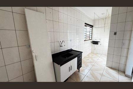 Cozinha de apartamento para alugar com 1 quarto, 38m² em Cidade São Jorge, Santo André