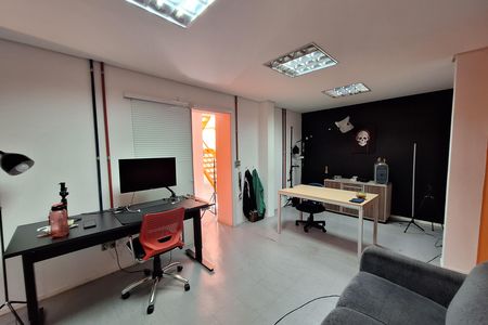 Casa à venda com 320m², 4 quartos e 6 vagas Casa à venda com 320m², 4 quartos e 6 vagasSala 3