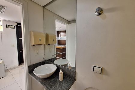 Lavabo 4 de casa à venda com 4 quartos, 320m² em Vila Scarpelli, Santo André
