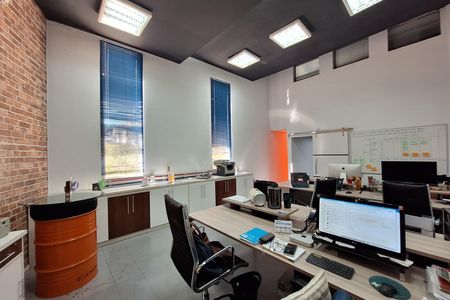 Sala 1 de casa à venda com 4 quartos, 320m² em Vila Scarpelli, Santo André