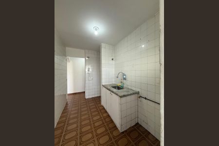 Cozinha de apartamento para alugar com 2 quartos, 52m² em Jardim Celeste, São Paulo