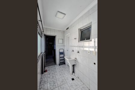 Apartamento à venda com 88m², 3 quartos e 2 vagas Apartamento à venda com 88m², 3 quartos e 2 vagasÁrea de Serviço