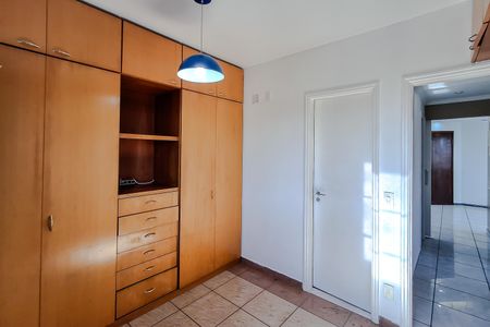 Apartamento à venda com 88m², 3 quartos e 2 vagas Apartamento à venda com 88m², 3 quartos e 2 vagasQuarto 2 - Suíte