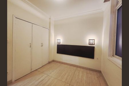 Apartamento para alugar com 340m², 6 quartos e 2 vagas Apartamento para alugar com 340m², 6 quartos e 2 vagasQuarto