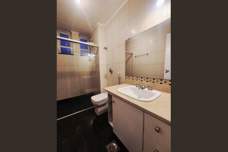 Apartamento para alugar com 340m², 6 quartos e 2 vagas Apartamento para alugar com 340m², 6 quartos e 2 vagasBanheiro da Suíte