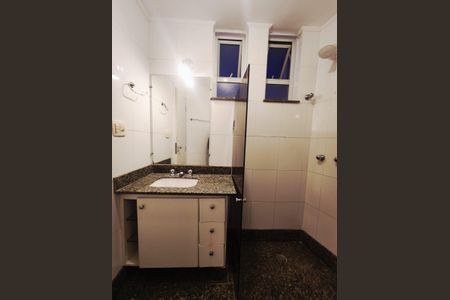 Apartamento para alugar com 340m², 6 quartos e 2 vagas Apartamento para alugar com 340m², 6 quartos e 2 vagasBanheiro social
