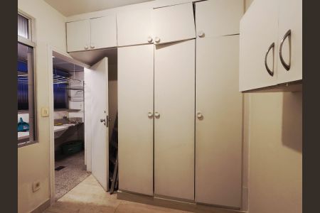 Apartamento para alugar com 340m², 6 quartos e 2 vagas Apartamento para alugar com 340m², 6 quartos e 2 vagasQuarto de serviço