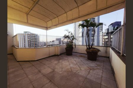 Apartamento para alugar com 340m², 6 quartos e 2 vagas Apartamento para alugar com 340m², 6 quartos e 2 vagasÁrea comum