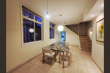Apartamento para alugar com 340m², 6 quartos e 2 vagas Apartamento para alugar com 340m², 6 quartos e 2 vagasSala
