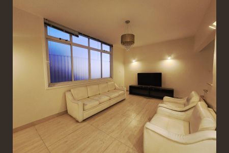 Apartamento para alugar com 340m², 6 quartos e 2 vagas Apartamento para alugar com 340m², 6 quartos e 2 vagasQuarto
